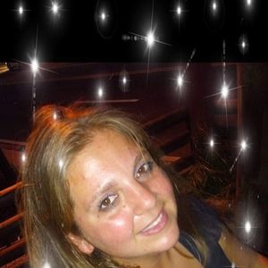 Meet your Posher, Desiree